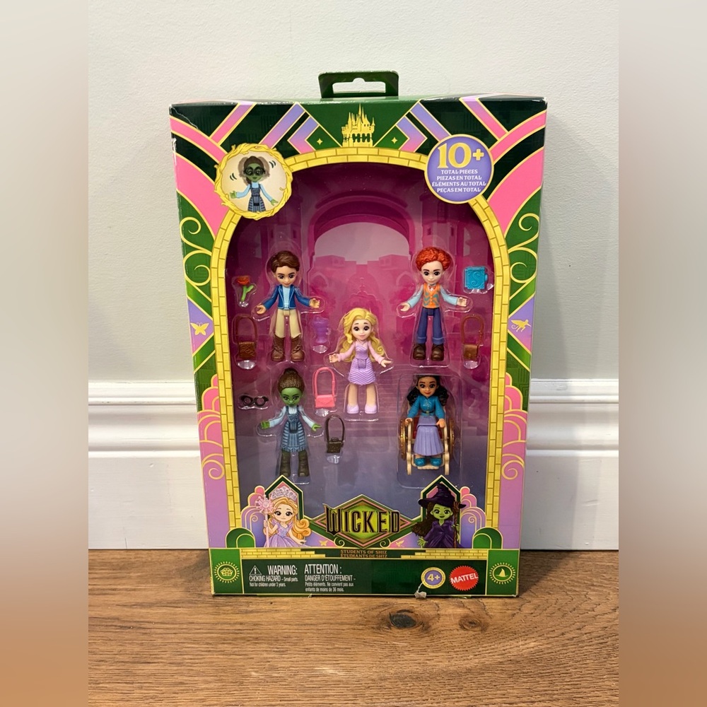 Wicked Students of Shiz doll set